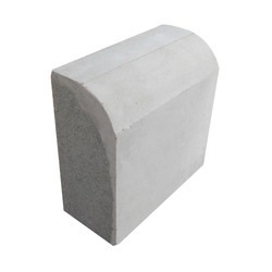 SI- 514 Curve Stone 2/3 size : 300 X 300 X 100